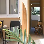 Apartmán Apartment Relax With Jacuzzi Access Split Area *