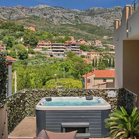 Apartment Relax With Jacuzzi Access Split Area Apartmán